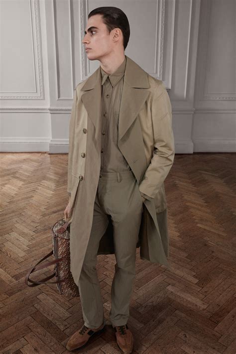 burberry prefall 19|Burberry Pre.